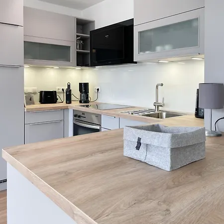 アパート Kleines Glueck